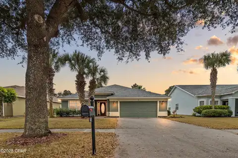 121 Bainbridge Street, Panama City Beach, FL 32413