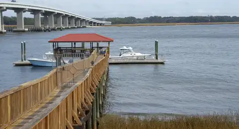 1231 Ladys Island Drive, Port Royal, SC 29935