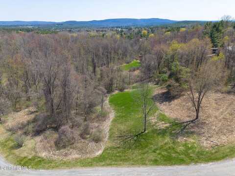 10 Miller View Rd, Egremont, MA 01230