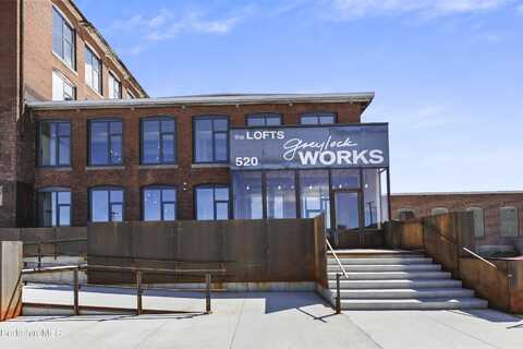 520 State Rd, North Adams, MA 01247