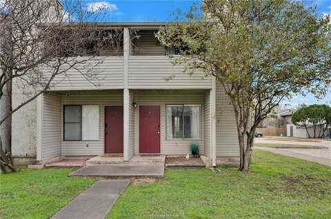 1900 Dartmouth Street, College Station, TX 77840