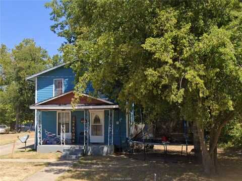 706 West 5th Street, Hearne, TX 77859