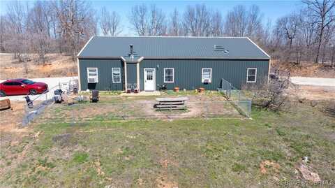 304 Smokey Hills Road, Camdenton, MO 65020