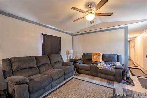 11750 Alyssa Road, Versailles, MO 65084