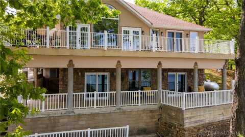 106 Bayliner Drive, Sunrise Beach, MO 65079