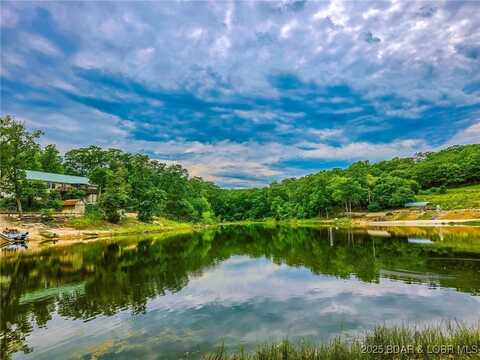 30338 Bent Tree Drive, Warsaw, MO 65355