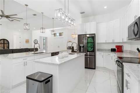10191 Strike, BONITA SPRINGS, FL 34135