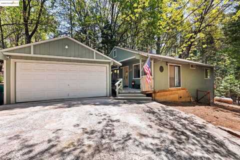24225 Martingale Ln, Sonora, CA 95370