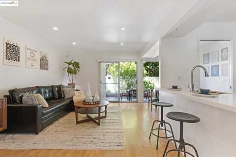5 Villa Dr, San Pablo, CA 94806