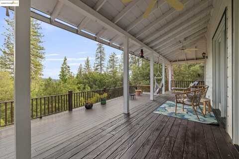 17010 Forest Lake Rd., Sonora, CA 95370