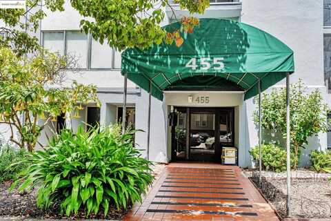455 Crescent St, Oakland, CA 94610