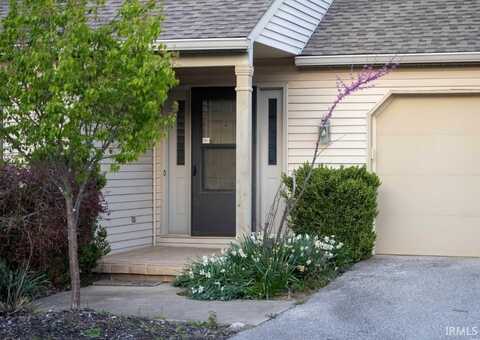 2202 E Cape Cod Drive, Bloomington, IN 47401