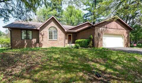 2405 E Queens Way Drive, Bloomington, IN 47401