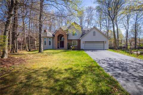 899 Friar Tuck Lane, Webster, NY 14580