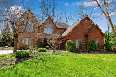 35 Hemlock Hill Road, Orchard Park, NY 14127