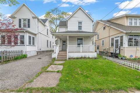 137 W Elm Street, East Rochester, NY 14445