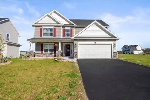 28 Gage Gardens, Chili, NY 14428