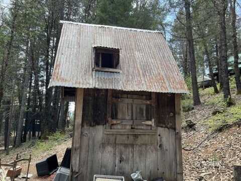 170 & 190 Millview Dr, Trinity Center, CA 96091