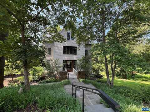 1500 LONDON RD, CHARLOTTESVILLE, VA 22901