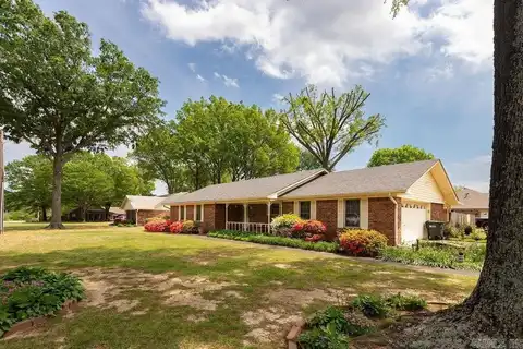 20 Hallous Street, Conway, AR 72032