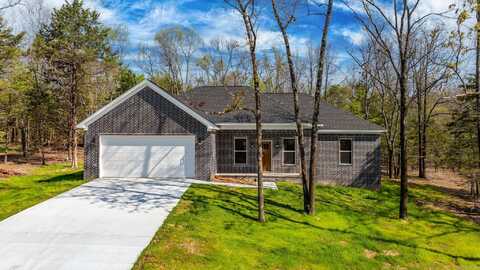 28 Sky Eagle Drive, Greenbrier, AR 72058