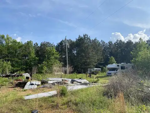 189 Ouachita 143, Camden, AR 71701