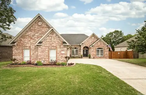 9241 Johnson Dr, Sherwood, AR 72120