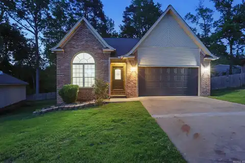 1108 JW Cove, Benton, AR 72019