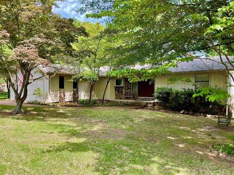124 Big Pine Road, Batesville, AR 72501