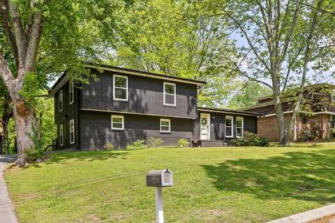 818 Murrell Road, Signal Mountain, TN 37377