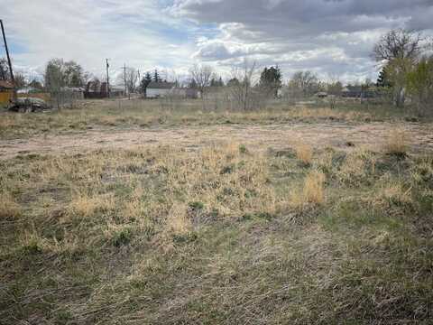 4816 RIDGE RD, Cheyenne, WY 82009
