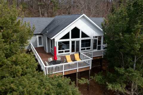 14 N LIGHTHOUSE DRIVE, MEARS, MI 49436
