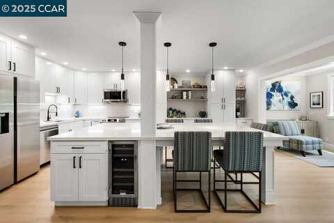 1208 Skycrest Dr, Walnut Creek, CA 94595