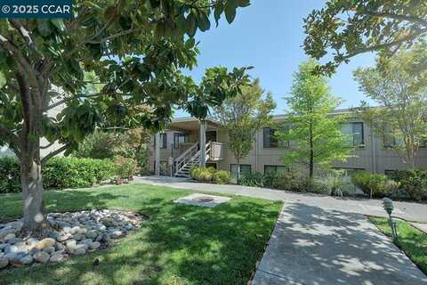 1300 Singingwood Ct., Walnut Creek, CA 94595