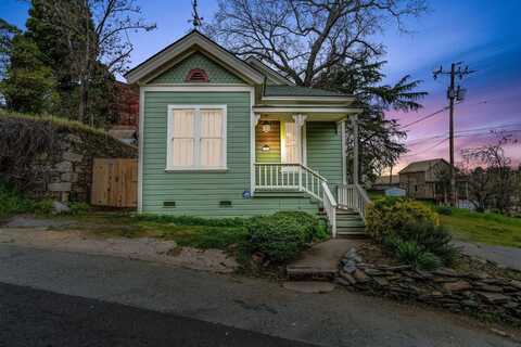 153 North California Street, San Andreas, CA 95249
