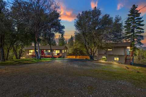 324 Pine Cone Way, Mountain Ranch, CA 95246