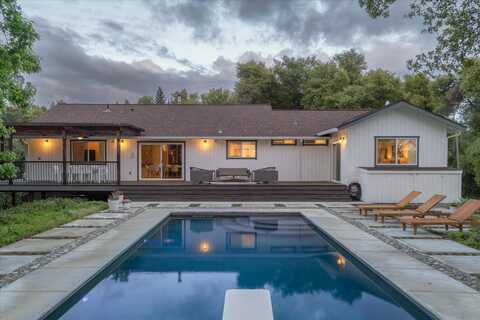 6250 Possum Trail, Murphys, CA 95247