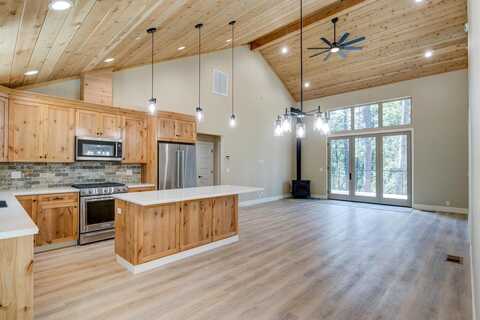 3252 Venado Drive, Arnold, CA 95223