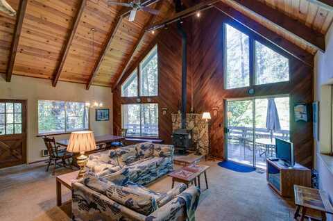 1138 Cypress Point, Arnold, CA 95223