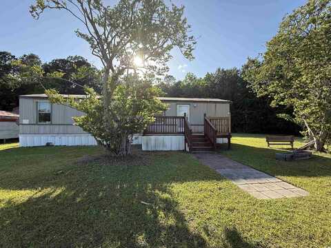 2765 County Line Rd., Andrews, SC 29510