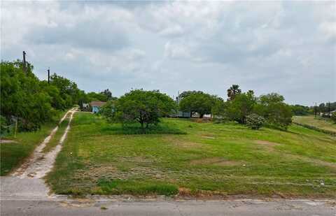 215 W C Avenue, Kingsville, TX 78363
