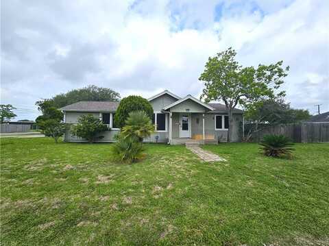2687 Avenue E, Ingleside, TX 78362
