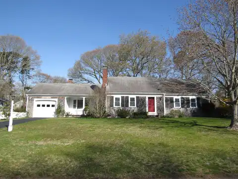 16 Capt Chase Road, South Yarmouth, MA 02664