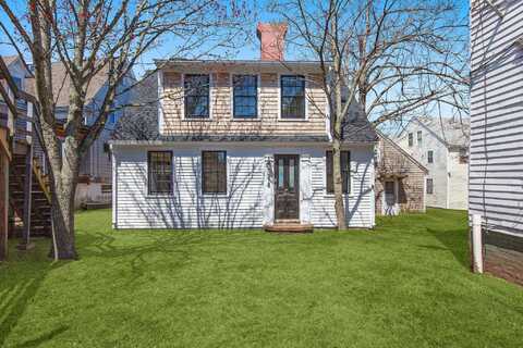 318 Commercial Street, Provincetown, MA 02657