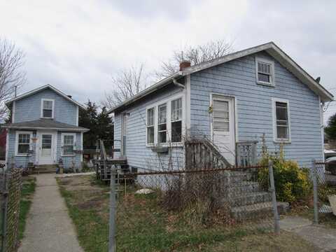 60 11th Street, Wareham, MA 02571