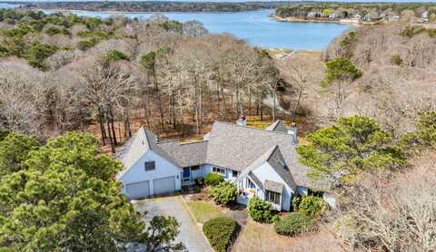 19 Weston Taylors Lane, Orleans, MA 02653