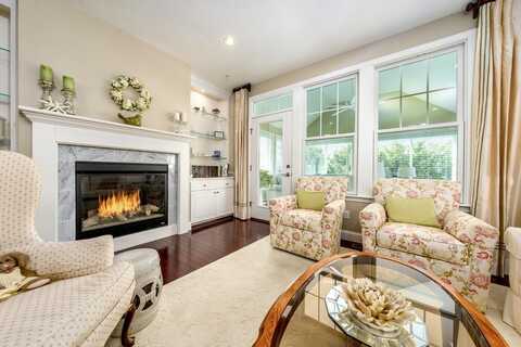 16 Twin Oaks Drive, Mashpee, MA 02649