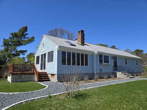 91 Cynthia Lane, Dennis Port, MA 02639