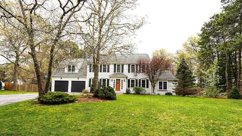 57 Camden Lane, Mashpee, MA 02649