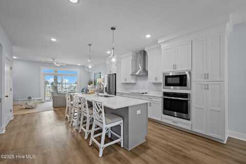 200 Olde Towne Yacht Club Drive, Morehead City, NC 28557